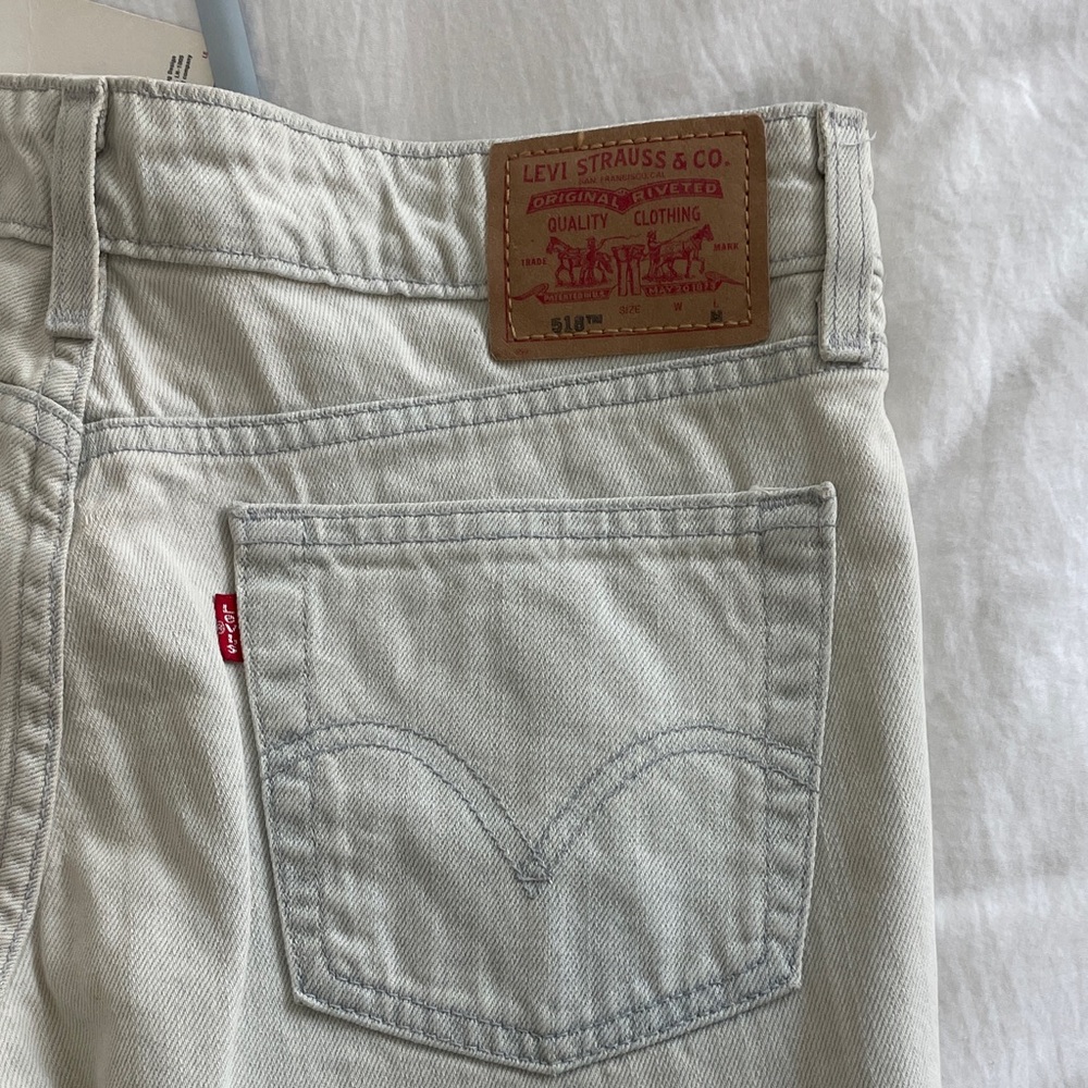 NWT! Levi's 518 Superlow Stone Gray Bootcut Jeans - Picture 8 of 11